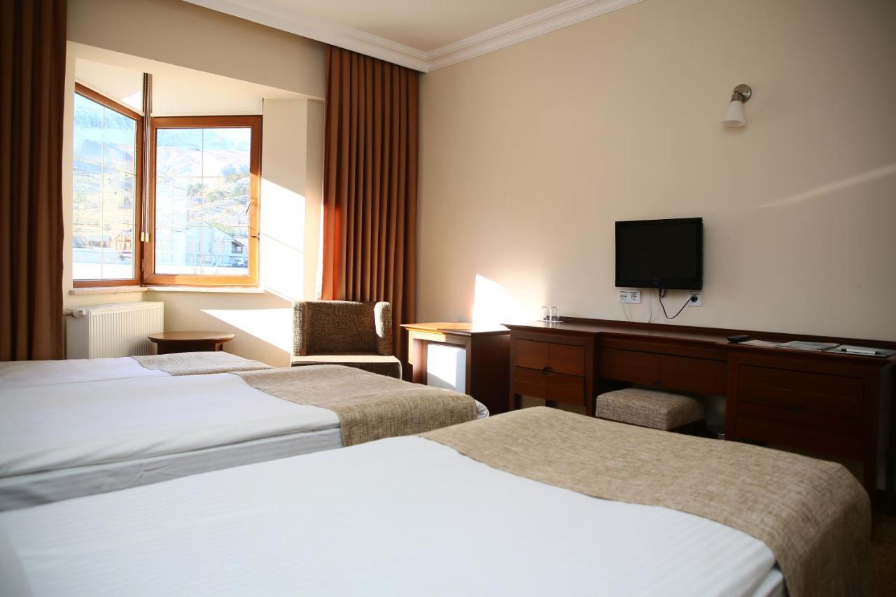 West Davraz Hotel Cobanisa Екстер'єр фото