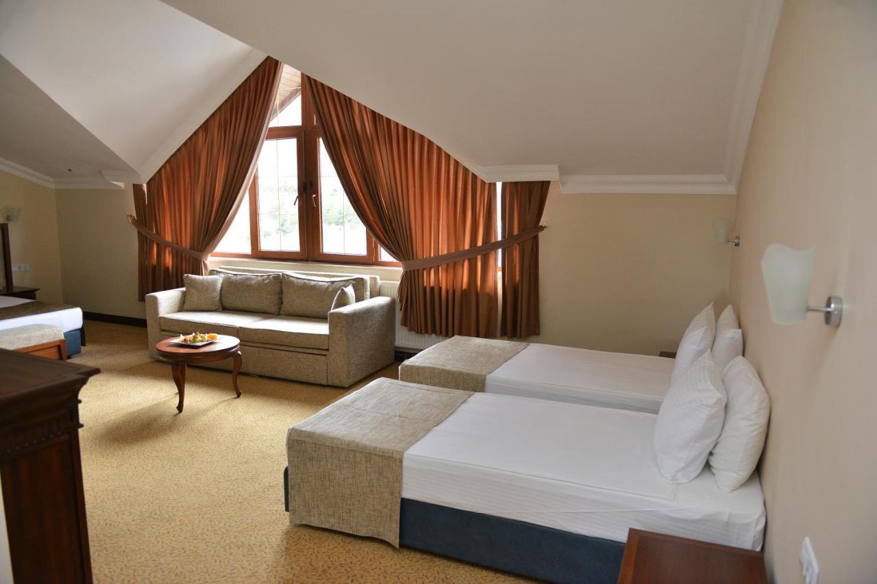 West Davraz Hotel Cobanisa Екстер'єр фото